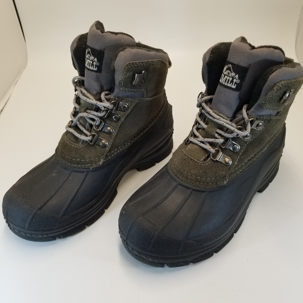 Old Mill Glacier Womans Size 7 Thinsulate Gray Leather Winter Snow Ankle Boot